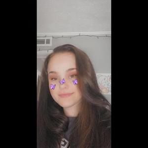 Meet your Posher, Alissa